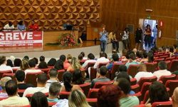 Períodos de Greve e Paralisação - 2012 a 2019 17