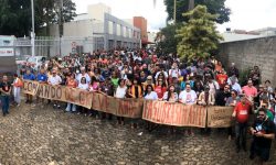 Educação divulga manifesto e cria comando de greve 2